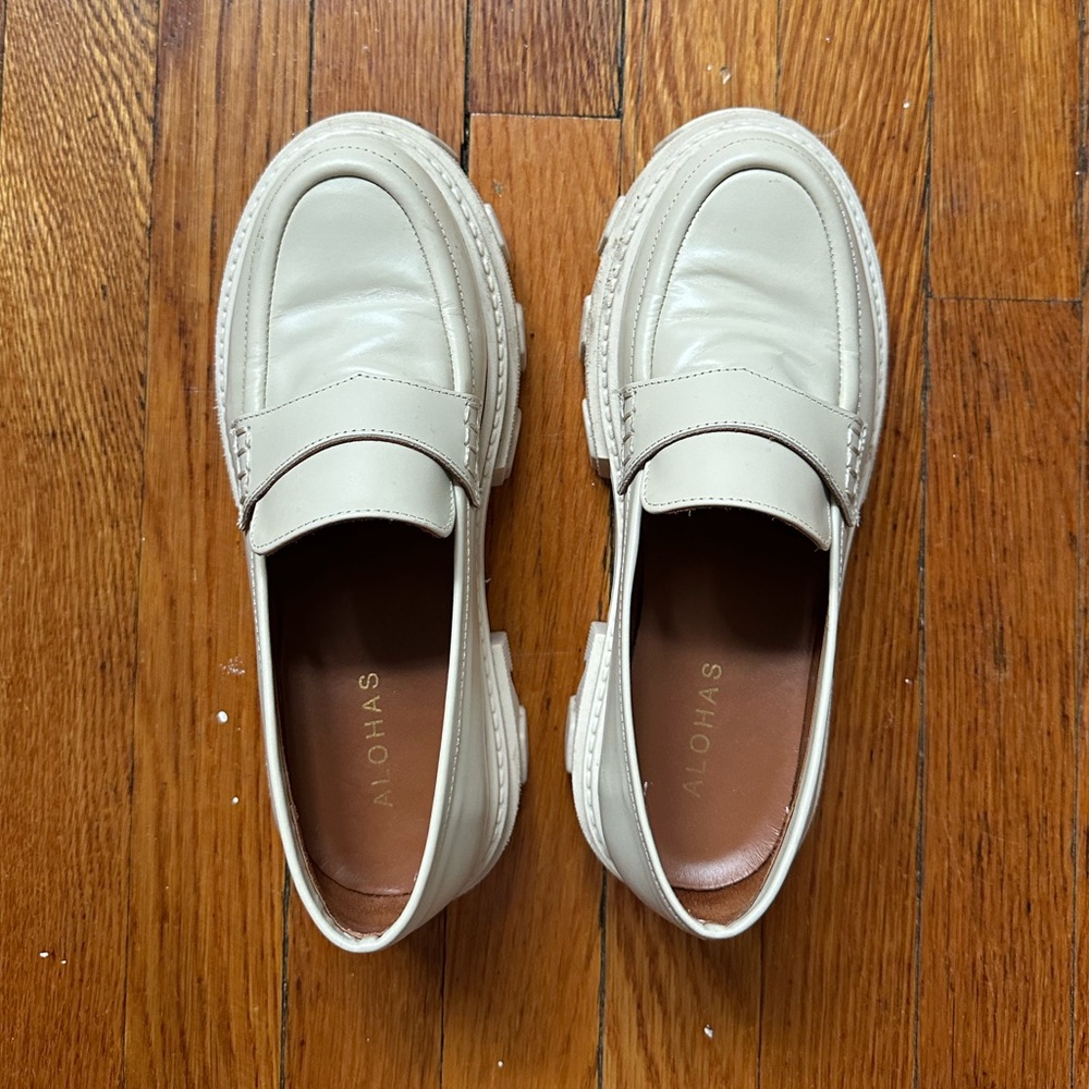 alohas trailblazer loafers